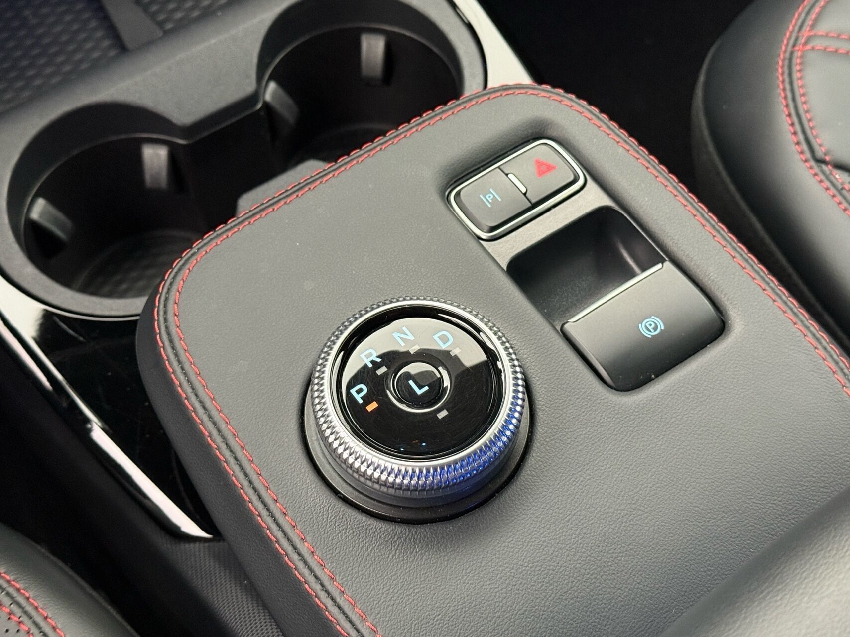 Ford Mustang Mach-E Long Range, 294hp, 2023