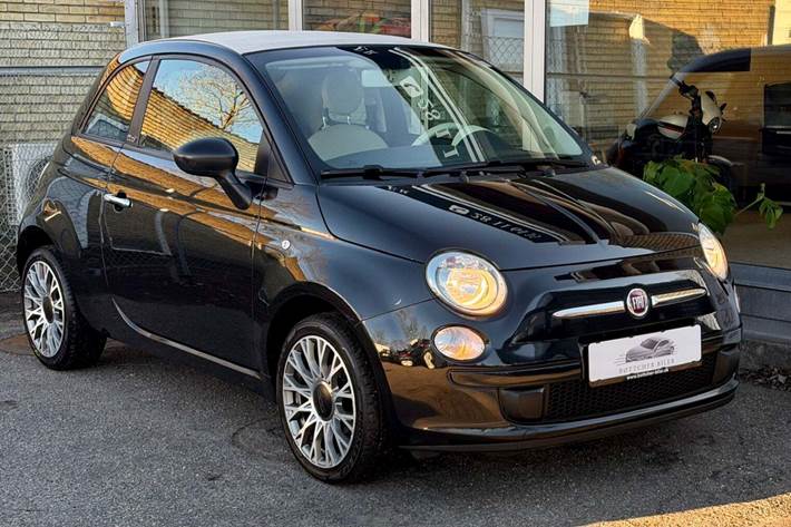 Sort Fiat 500C fra 2013