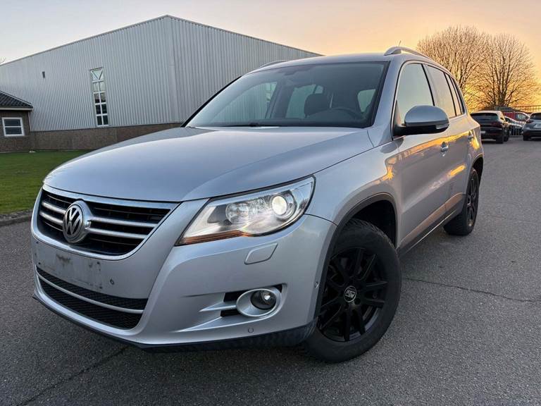 VW Tiguan 2,0 TDi 140 Sport & Style Tiptr. 4Motion Van