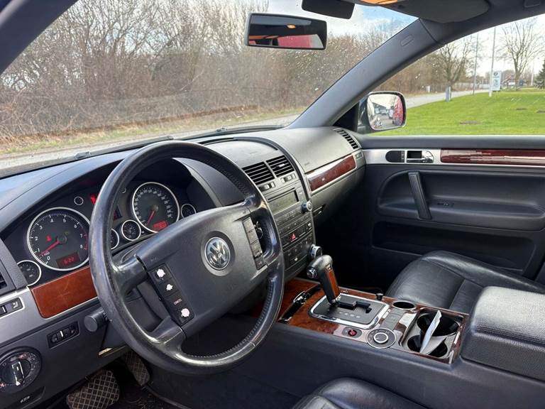 VW Touareg 3,2 V6 Tiptr. 4Motion Van
