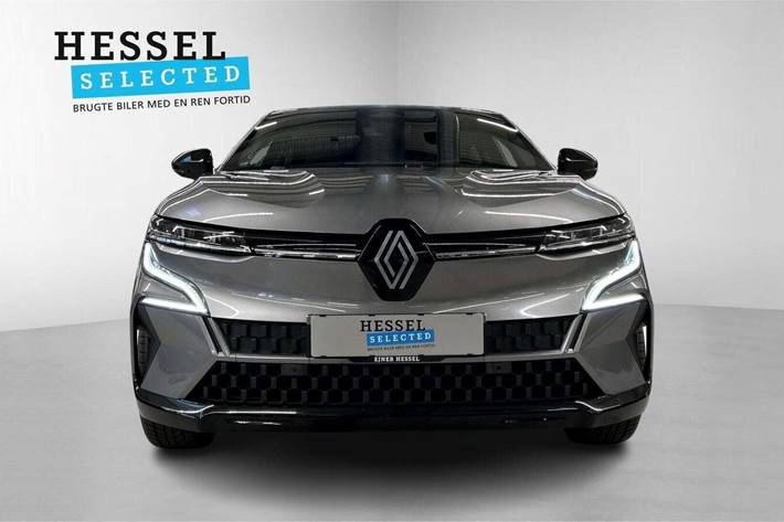 Grå Renault Megane E-Tech fra 2025