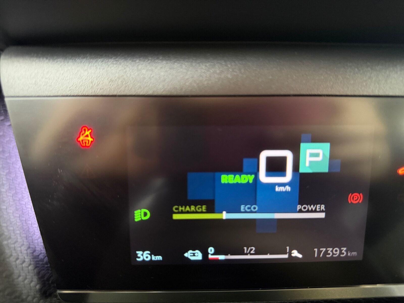 Grå Citroën ë-C4 fra 2023