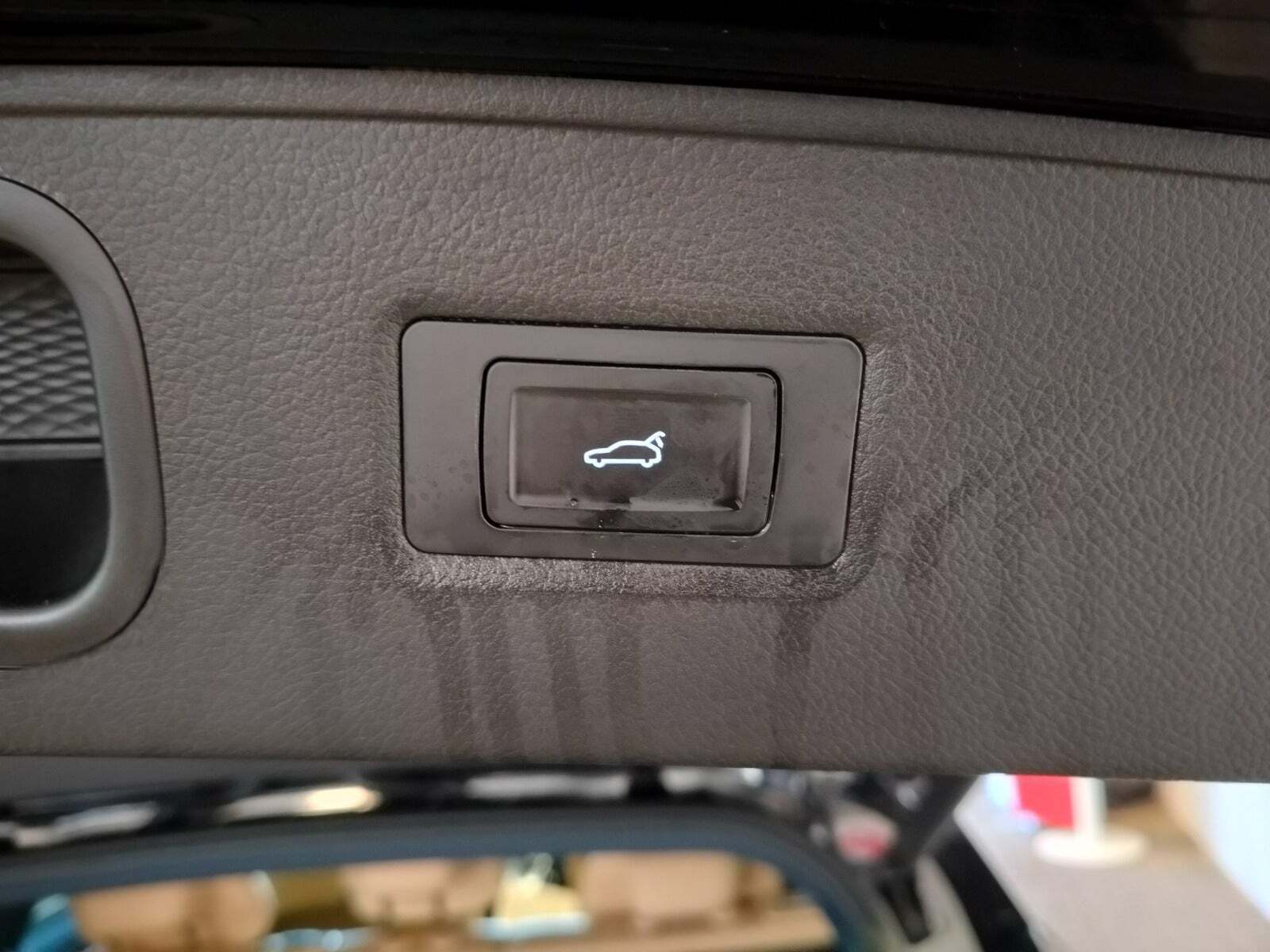 Sort Voyah Free fra 2026