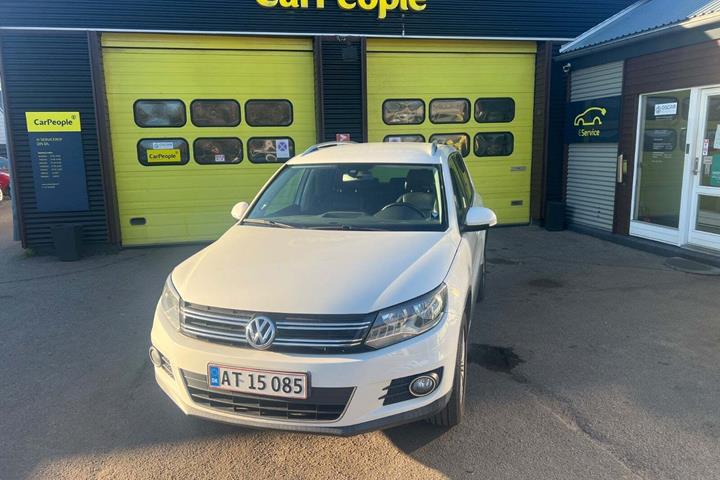 undefined VW Tiguan fra 2011 set udefra