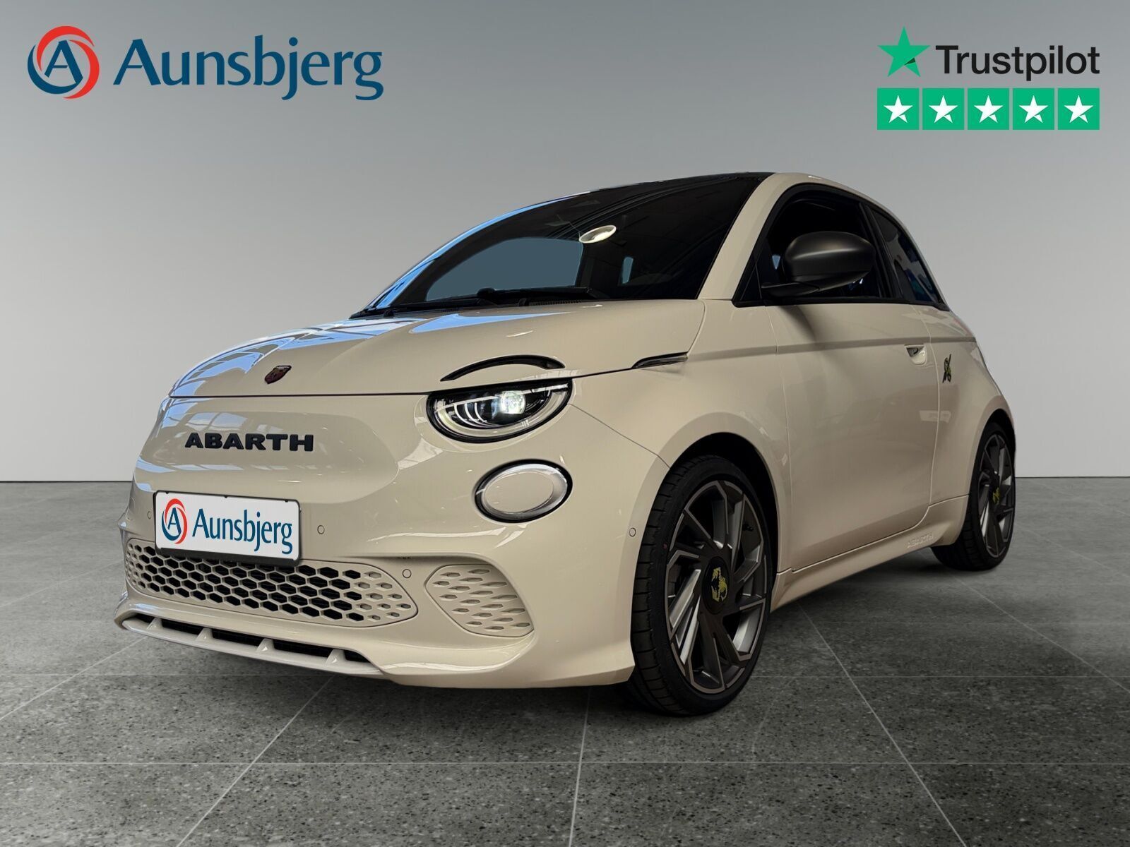 Abarth 500e Scorpionissima