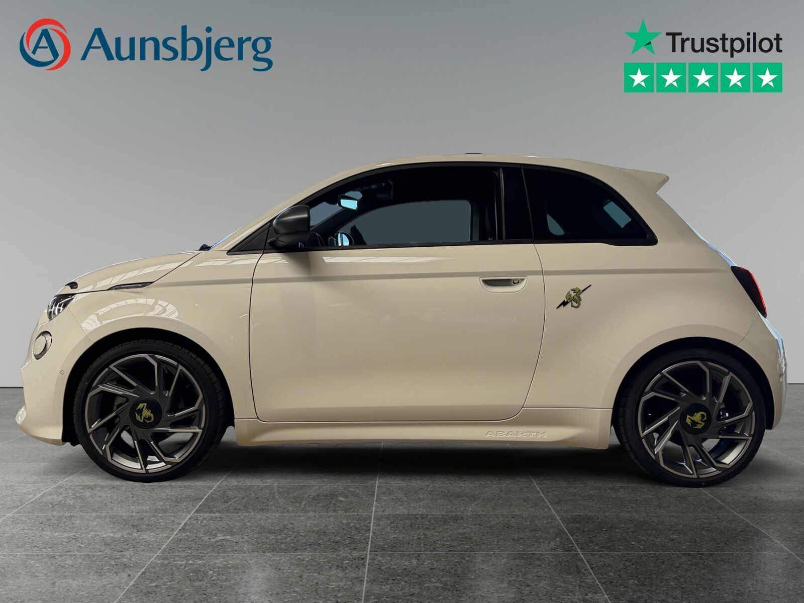 Abarth 500e Scorpionissima