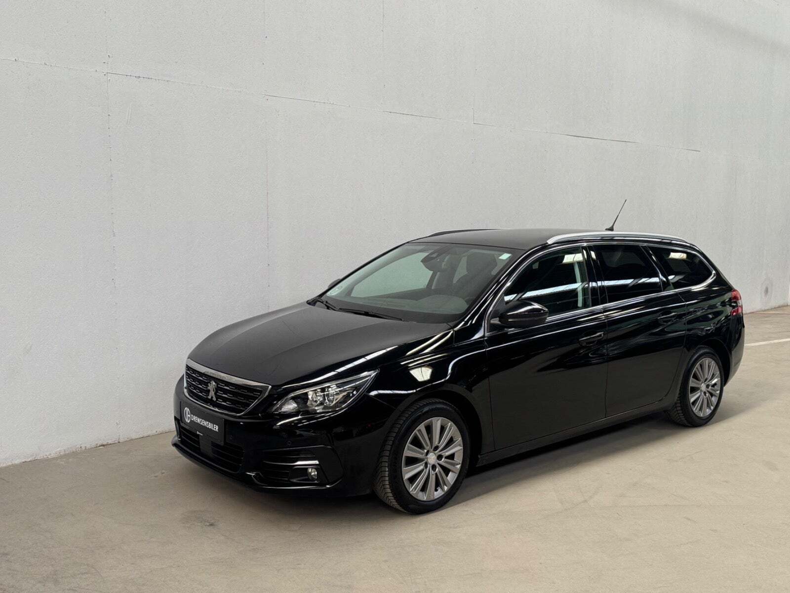 Peugeot 308 1,5 BlueHDi 130 Allure Sky SW