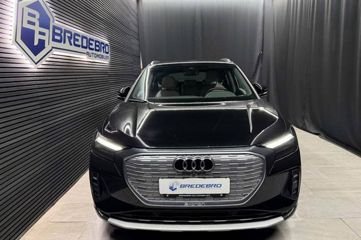 Sort Audi Q4 e-tron fra 2025