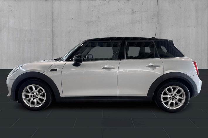 Sølv Mini Cooper fra 2018