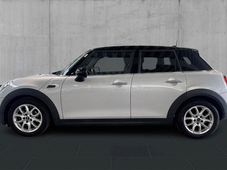 Mini Cooper 1,5 aut.