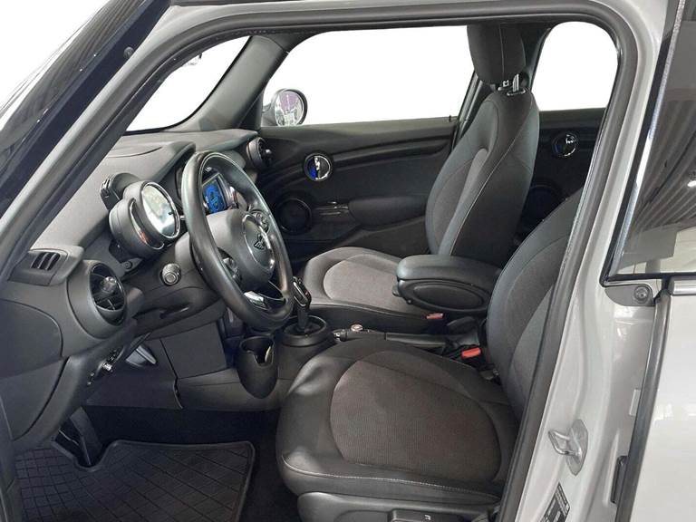 Mini Cooper 1,5 aut.