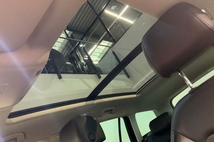 Blå VW Passat fra 2017