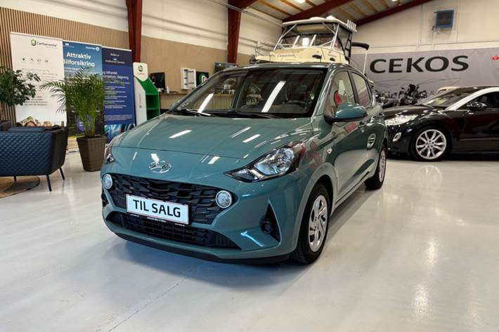 Grøn Hyundai i10 fra 2022