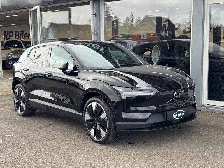Volvo EX30 Extended Range Ultra
