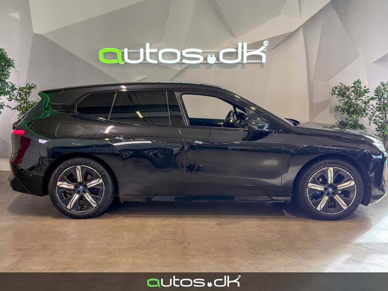 BMW iX xDrive40 Sport