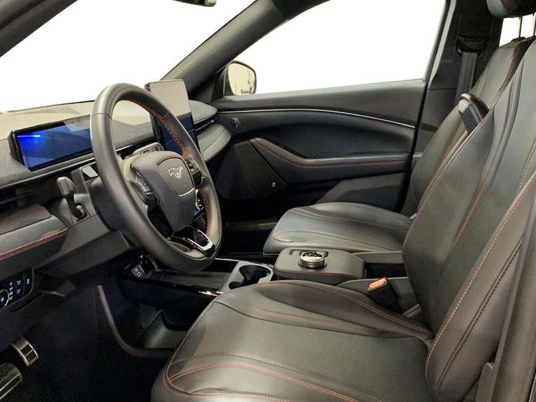 Ford Mustang Mach-E 88 Premium Extended Range