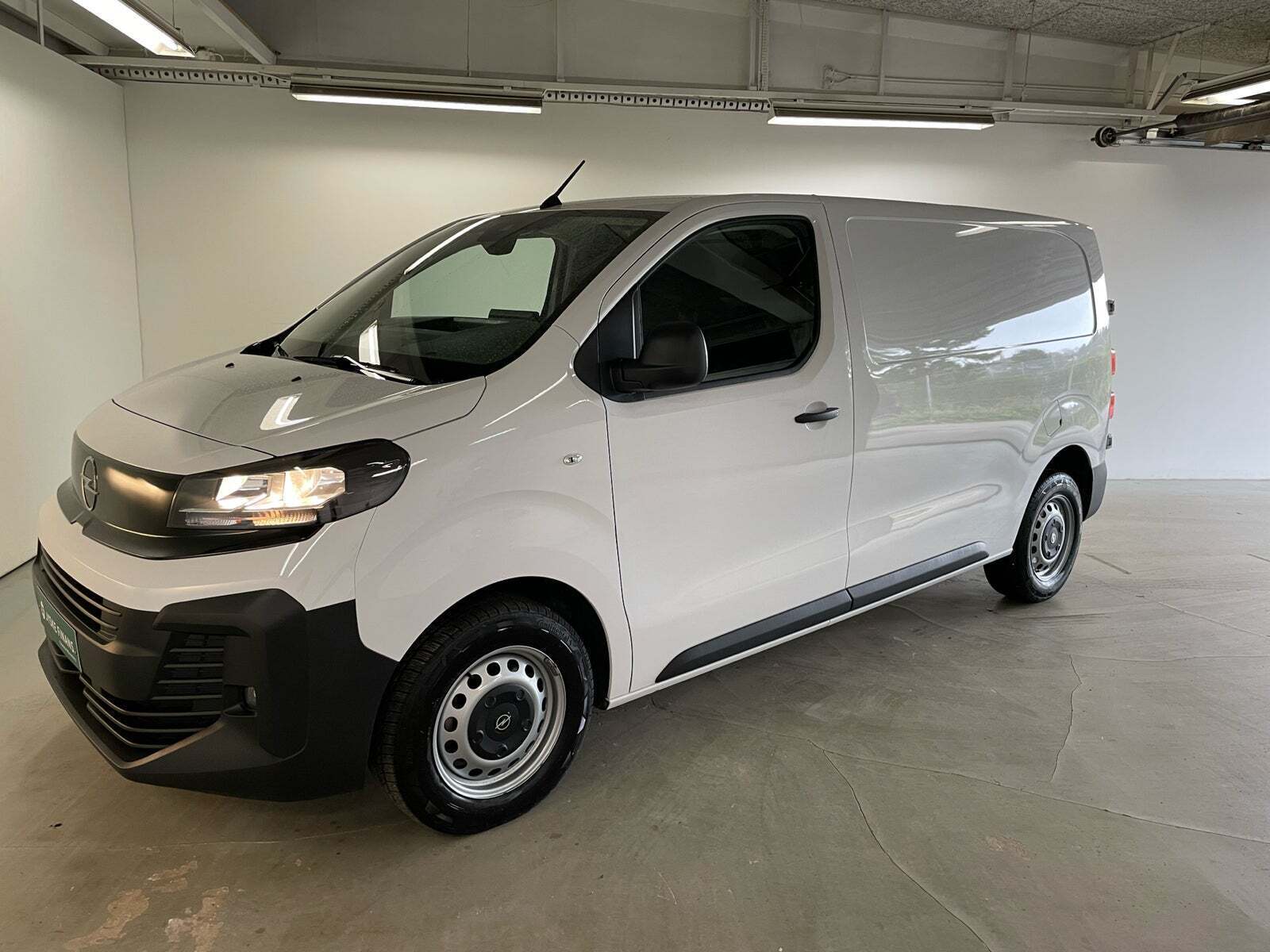 Opel Vivaro 2,0 D 145 Enjoy+ L2V2