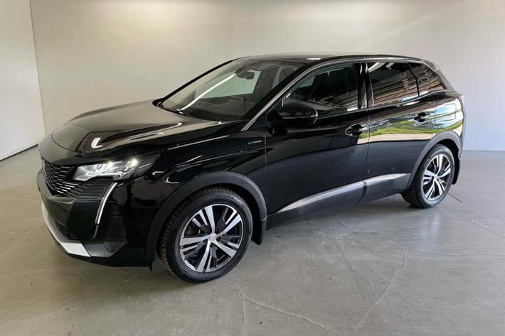 Sort Peugeot 3008 fra 2022