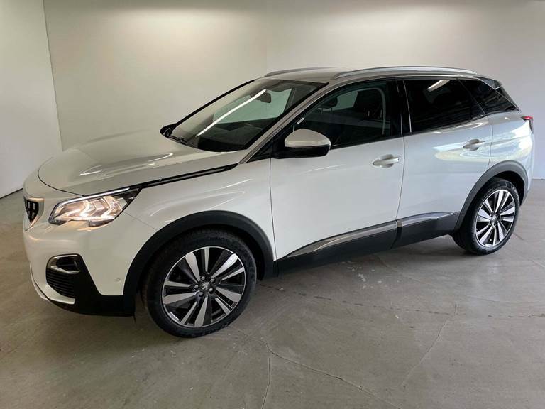 Peugeot 3008 1,2 e-THP 130 Allure
