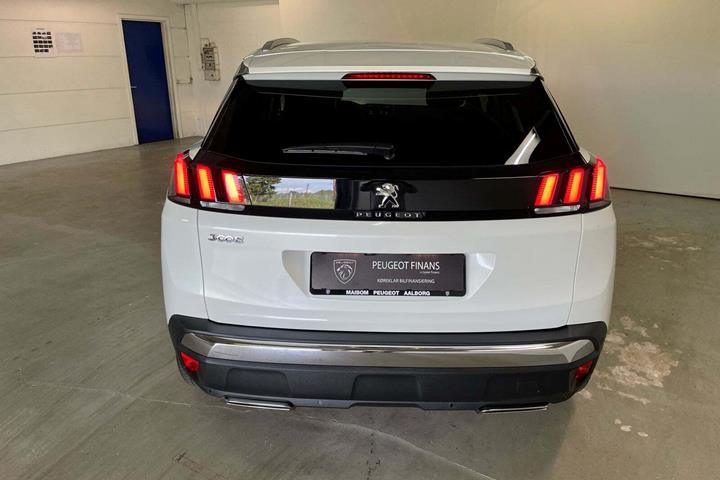 Hvid Peugeot 3008 fra 2018