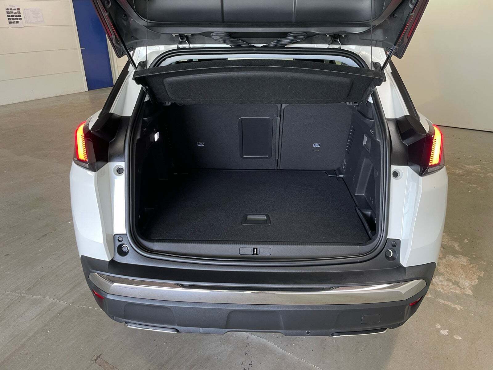 Peugeot 3008 1,2 e-THP 130 Allure