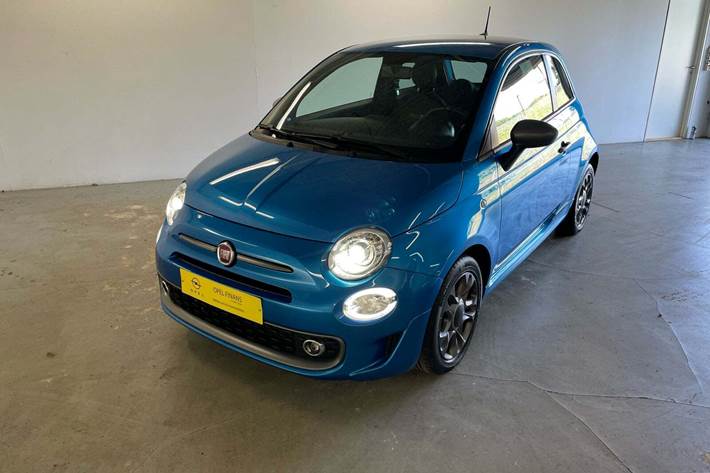 Blå Fiat 500 fra 2018