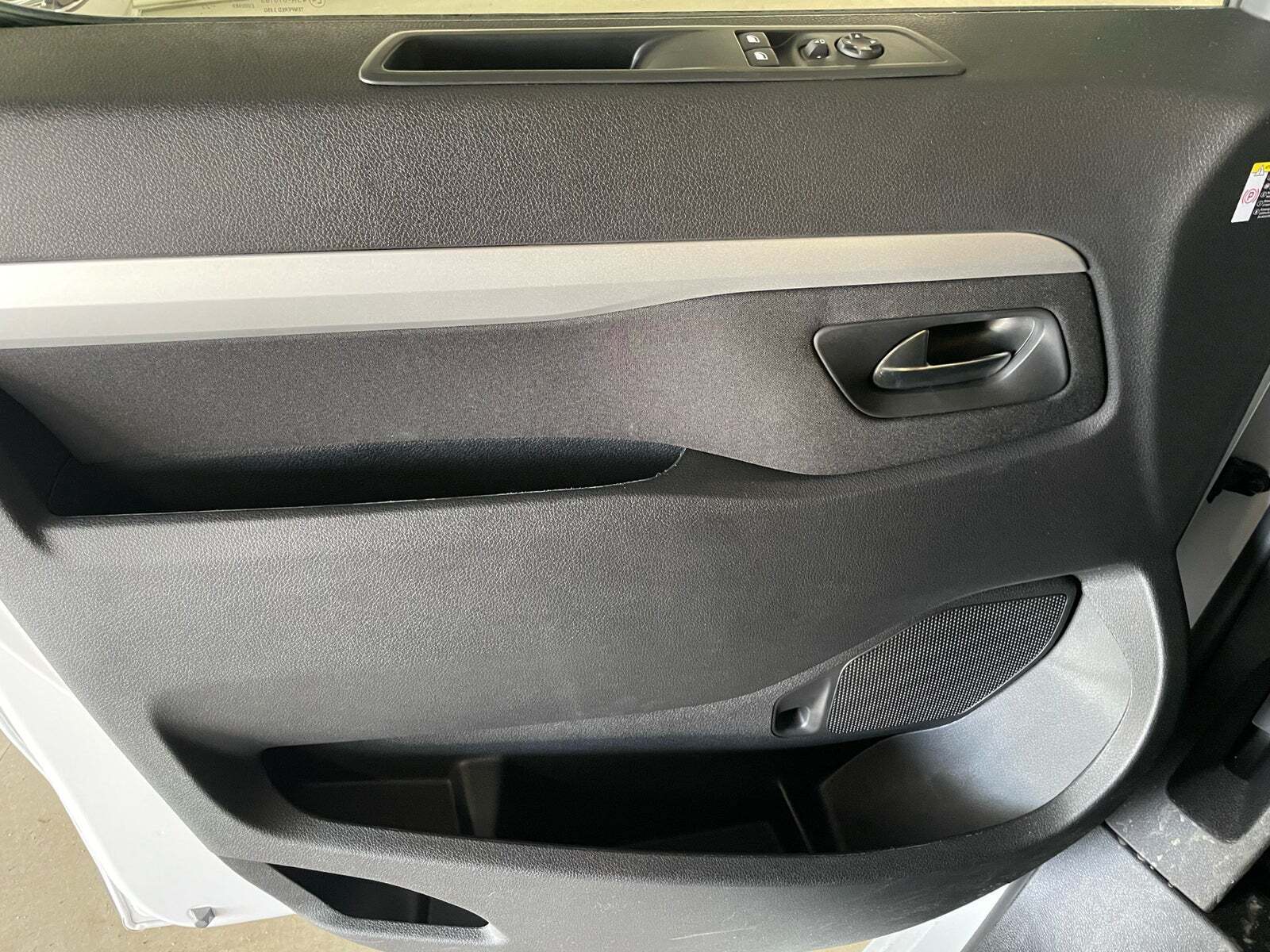 Hvid Citroën e-Jumpy fra 2024