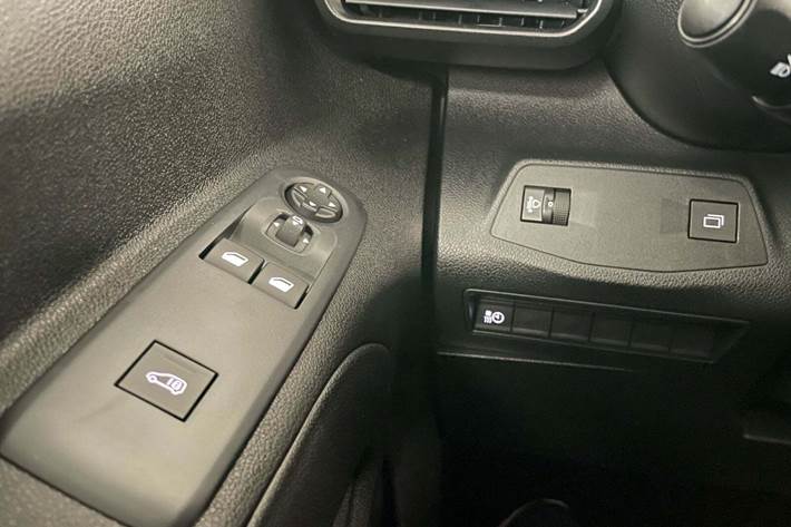 Hvid Toyota ProAce City fra 2025