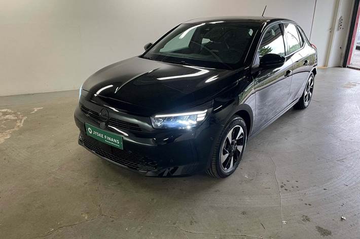 Sort Opel Corsa-e fra 2024
