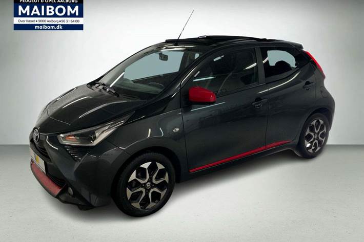 Sort Toyota Aygo fra 2020