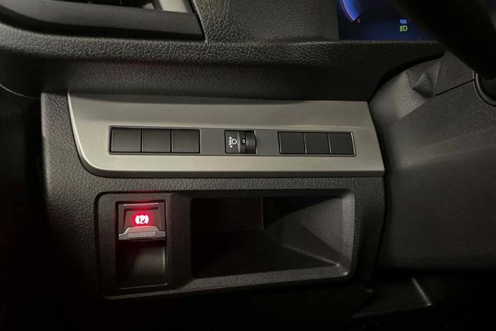 Hvid Toyota ProAce fra 2025