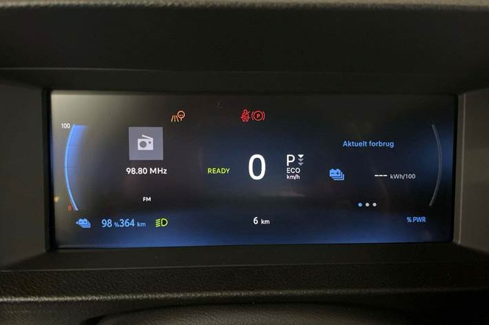 Hvid Toyota ProAce fra 2025