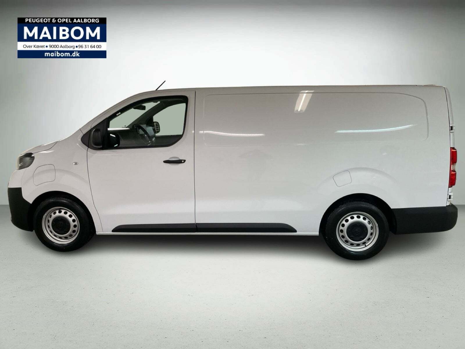 Hvid Toyota ProAce fra 2025