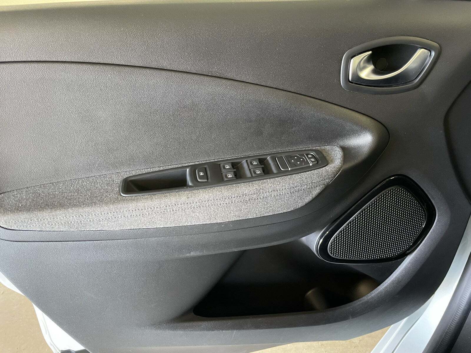 Hvid Renault Zoe fra 2021