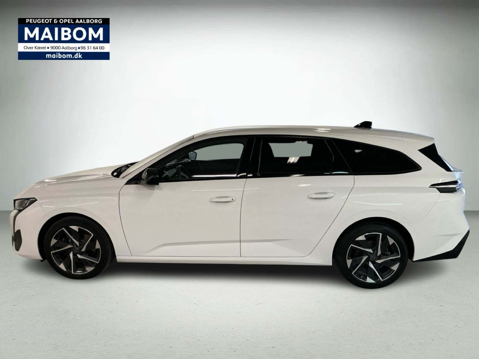 Hvid Peugeot 308 fra 2022