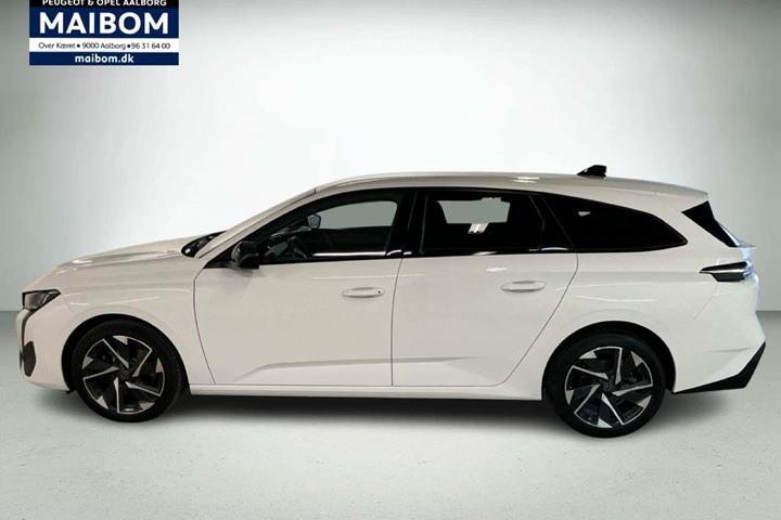 Hvid Peugeot 308 fra 2022