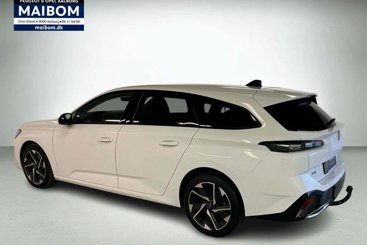 Hvid Peugeot 308 fra 2022