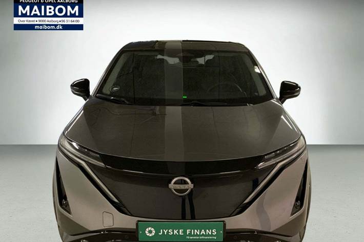 Sort Nissan Ariya fra 2025