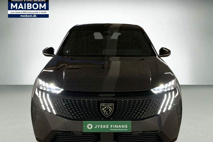 Grå Peugeot e-3008 fra 2024