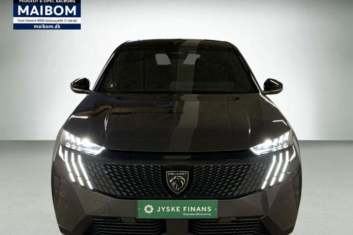 Grå Peugeot e-3008 fra 2024