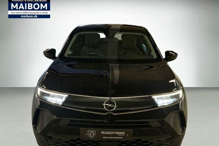 Sort Opel Mokka-e fra 2023