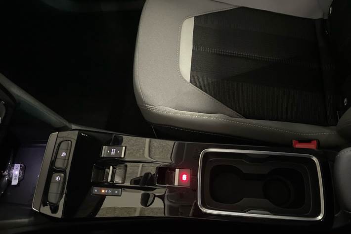 Sort Opel Mokka-e fra 2023