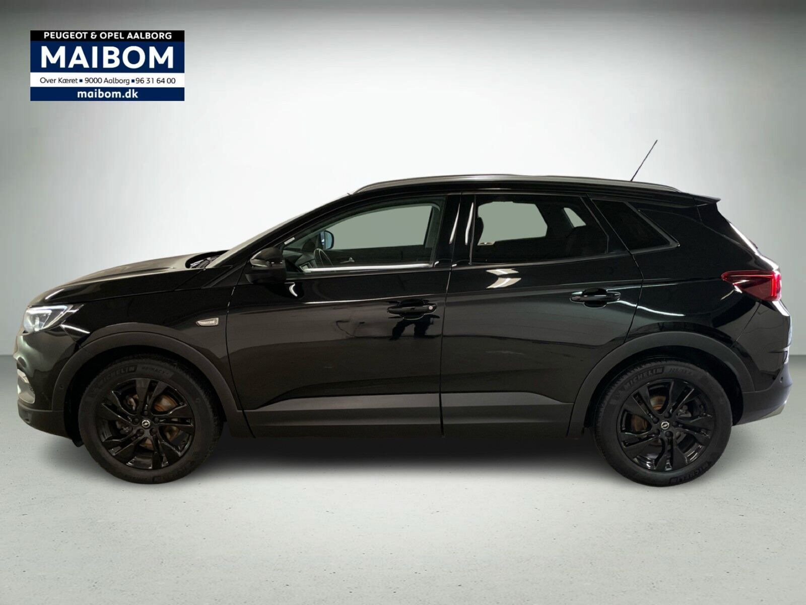 Sort Opel Grandland X fra 2020