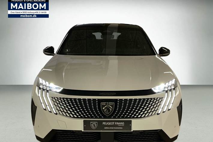 Hvid Peugeot e-3008 fra 2024