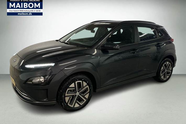 Grå Hyundai Kona fra 2023