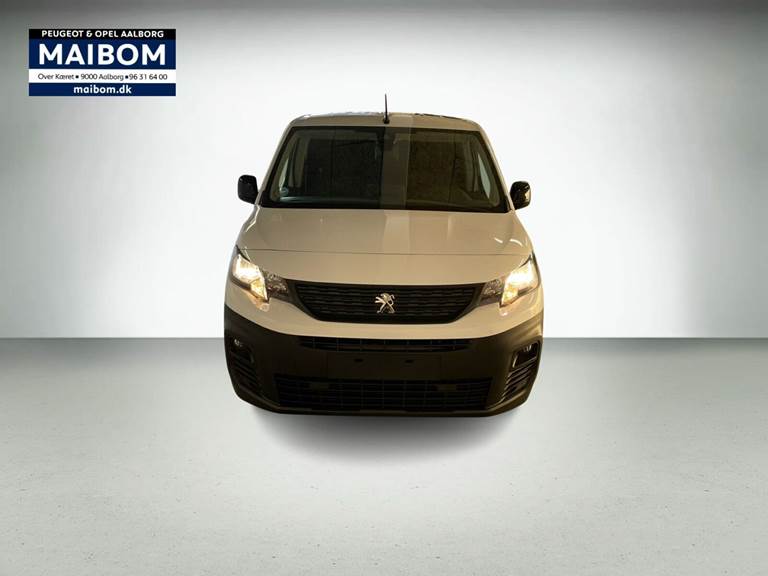 Peugeot Partner 1,5 BlueHDi 130 L2V2 Ultimate EAT8 Van