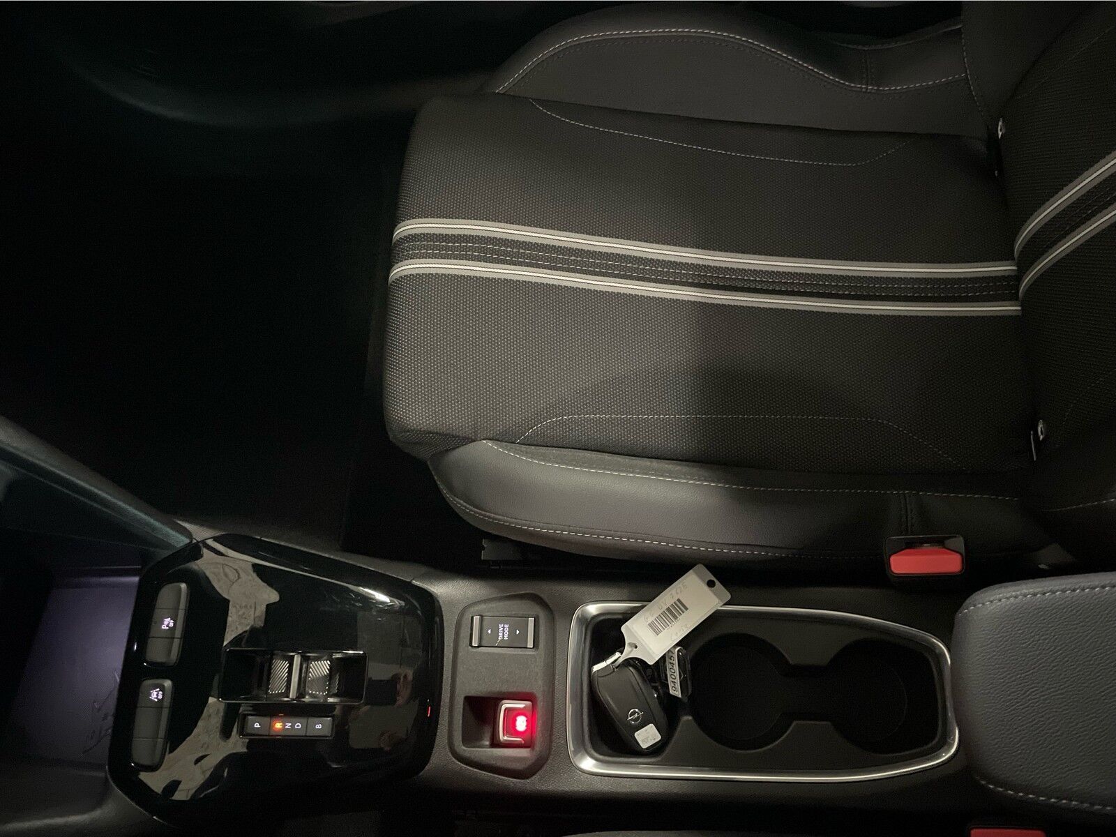 Rød Opel Corsa-e fra 2024