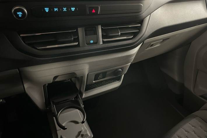 Grå Ford E-Transit Custom 320 L1 fra 2025