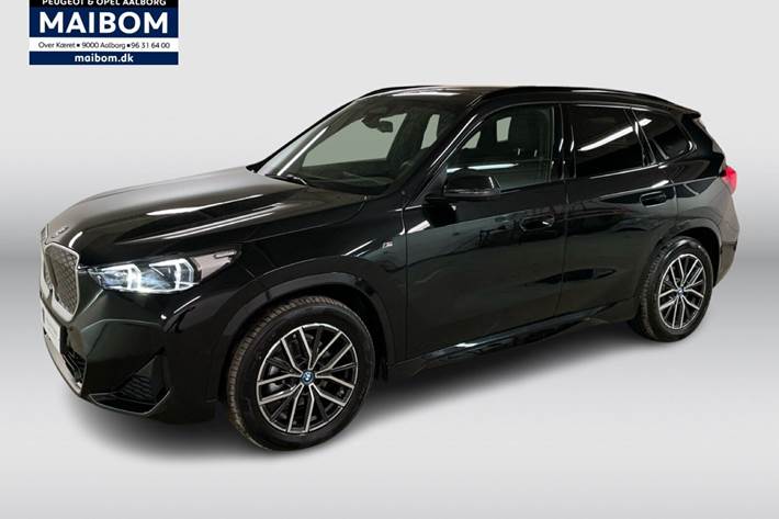 Sort BMW iX1 fra 2025