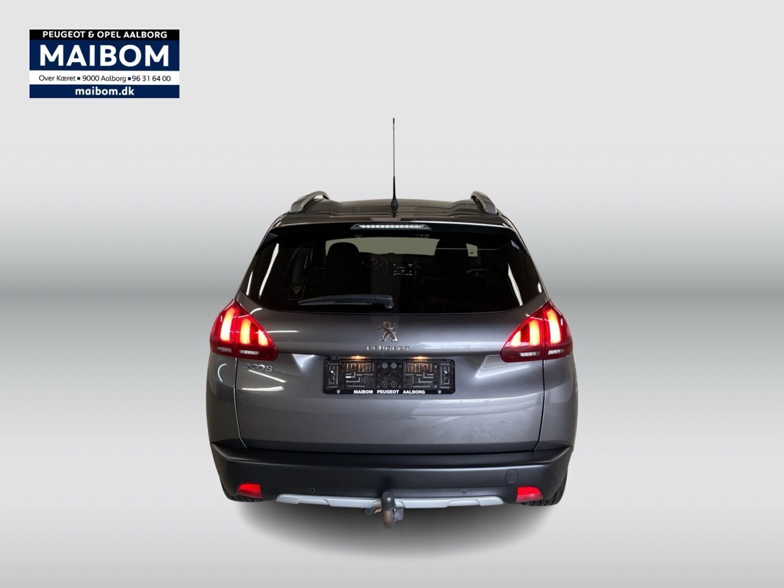 Peugeot 2008 1,2 e-THP 110 Selection Sky